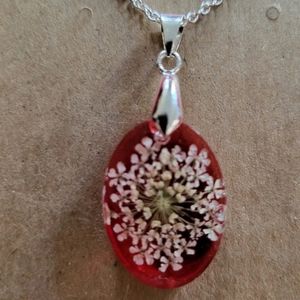 Handcrafted Queens Anne's Lace Pendant with 18" silver plated chain